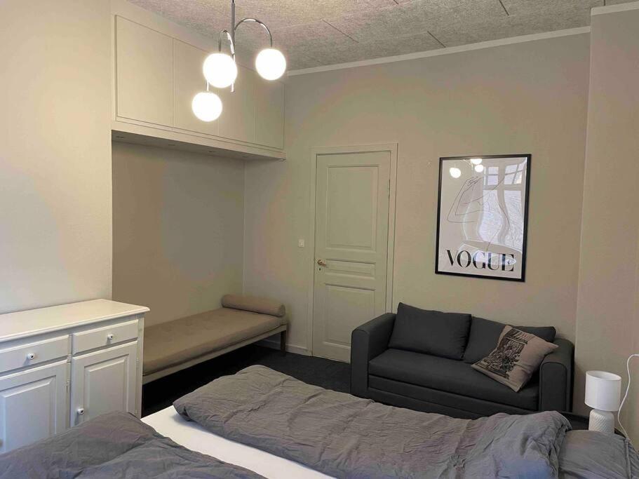 Cozy 4-Bedroom Apartment Aalborg Exterior foto